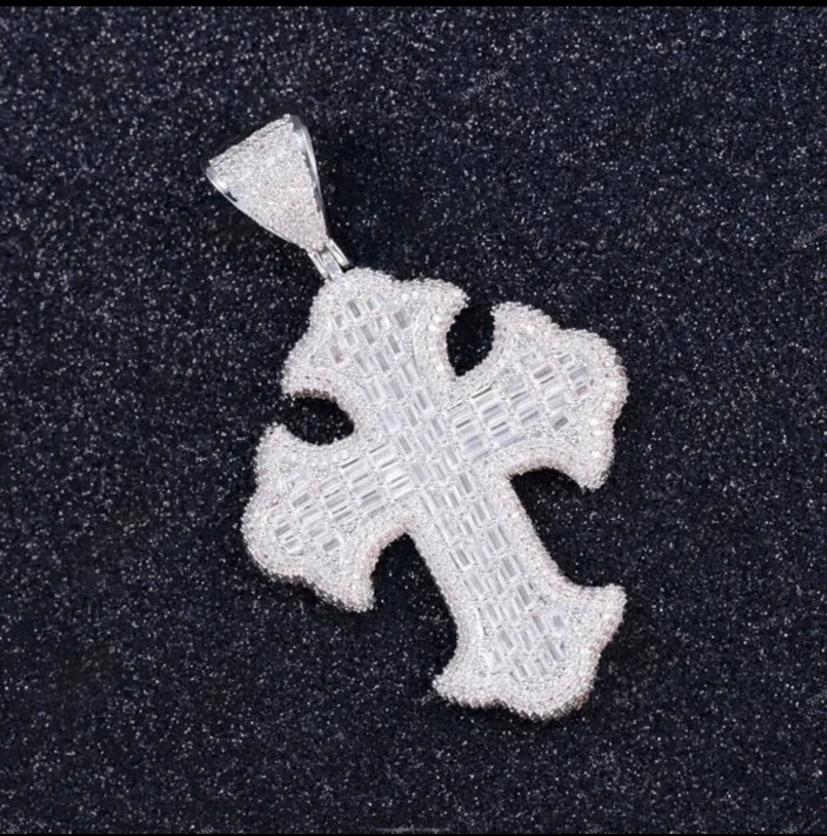 High Quality Baguette Cross VVS Pendant