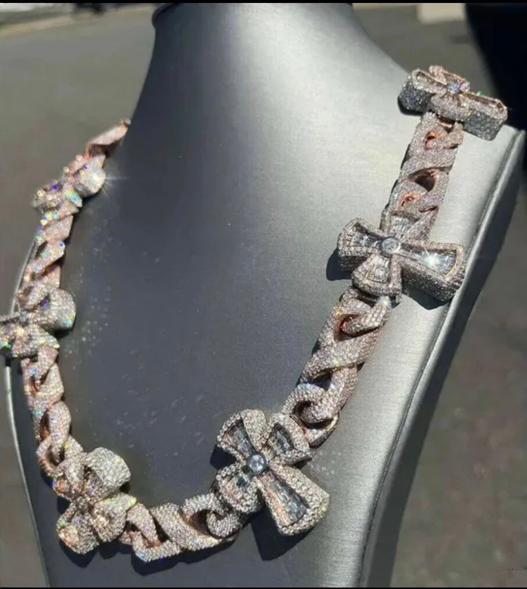 Baguette Cross Large VVS Chain