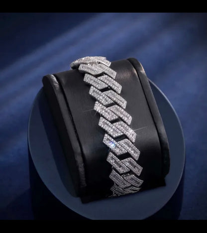 19mm Crafted Baguette VVS Cuban Link Chain