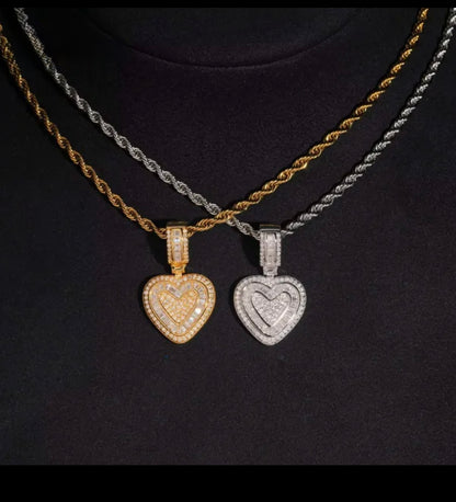 Two Layered VVS Heart Pendant