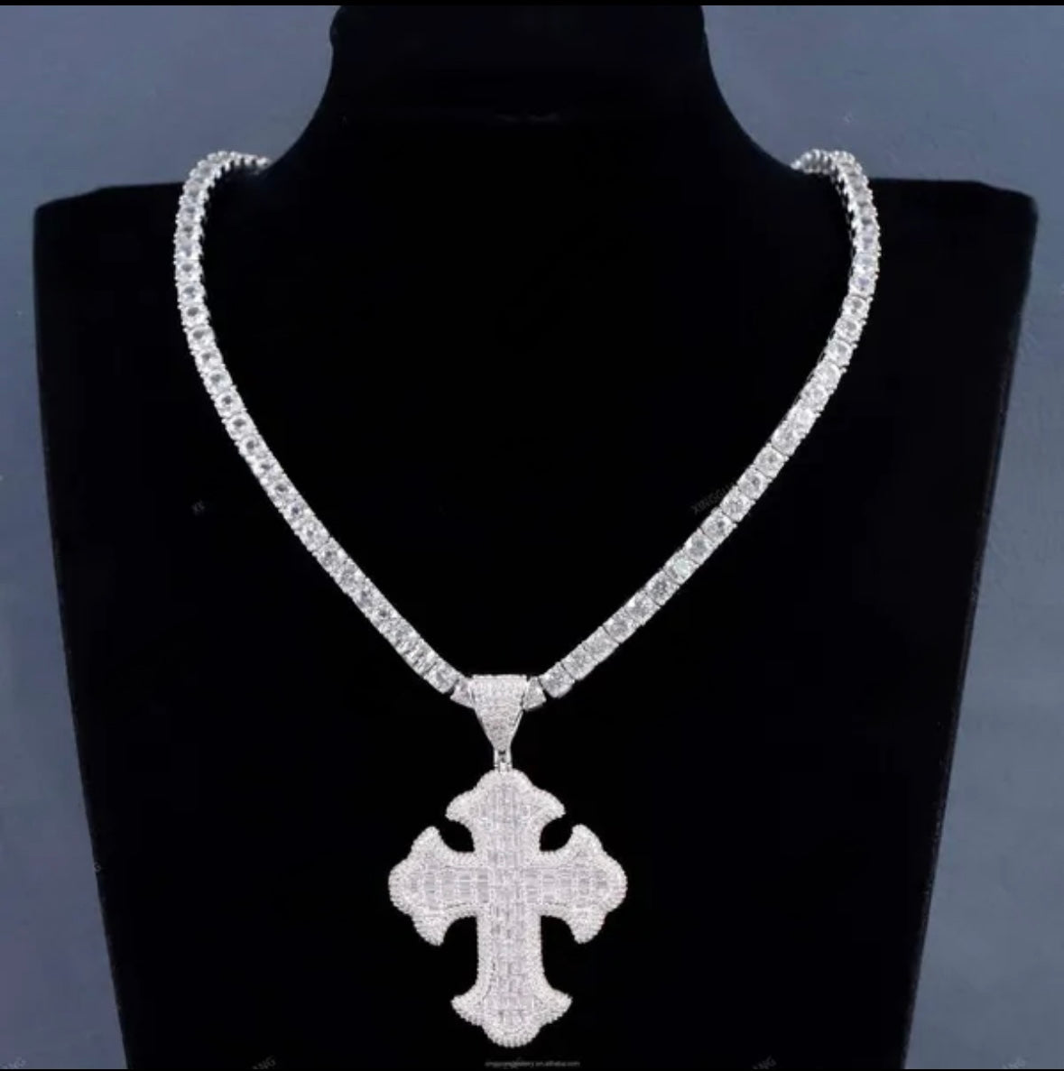 High Quality Baguette Cross VVS Pendant