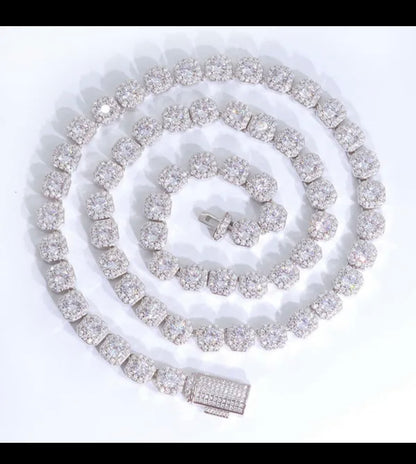 Custom VVS Large 12mm Tennis Chain