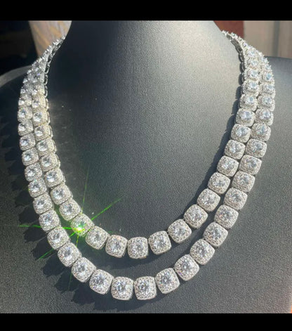 Custom VVS Large 12mm Tennis Chain
