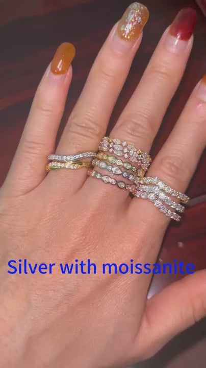 Custom Round Band VVS Ring